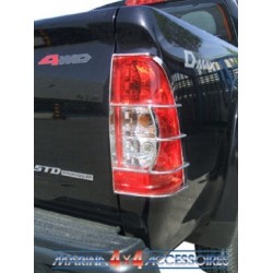 PROTECTION FEUX ARRIERE INOX SUR AILE ISUZU D-MAX 2007- - accessoires 4X4 MISUTONIDA