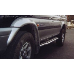 Marche pieds INOX Ø50 MITSUBISHI L200 1997/2006 ( SAUF SIMPLE CAB )